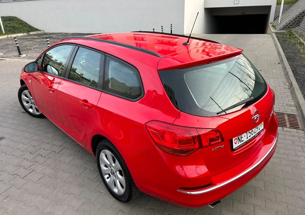 Opel Astra cena 33888 przebieg: 206300, rok produkcji 2015 z Lublin małe 277